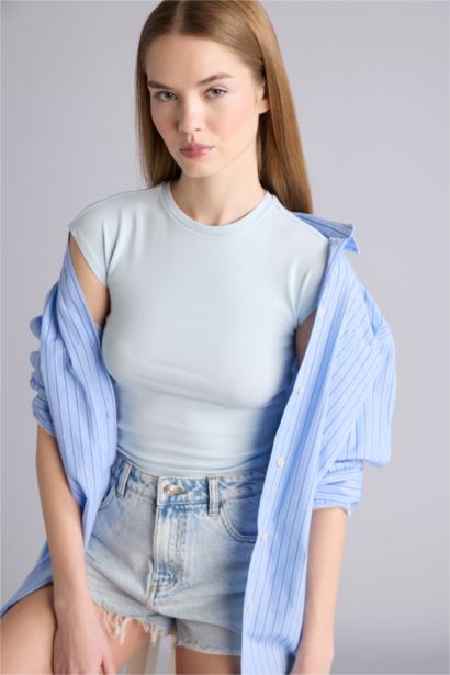 Fıtted Bisiklet Yaka Ribana Kısa Kollu Tişört