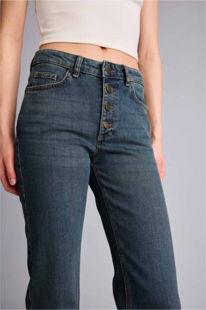 Mia Flare Fit Regular Waist Wide Leg Jeans