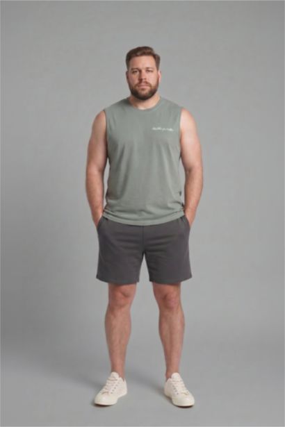 Boxy Fit Printed Crew Neck Sleeveless Tank Top