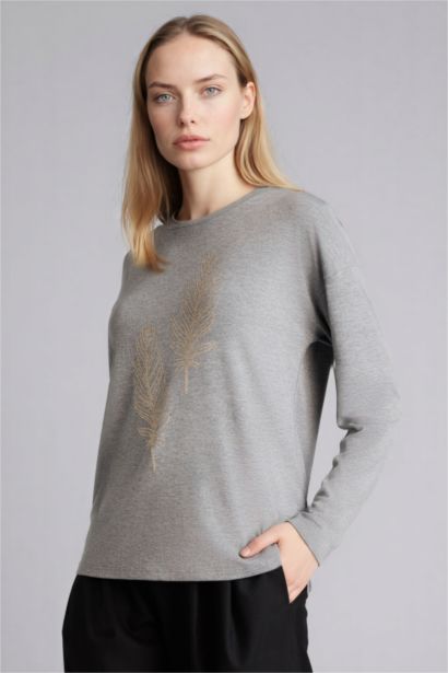 Woman Long Sleeve T-Shirt