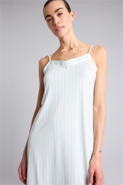 Softshell Çizgili Askılı Gecelik