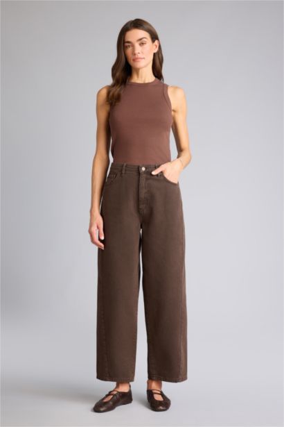 Майка приталенного кроя с круглым вырезом базовый из камзола для женщин