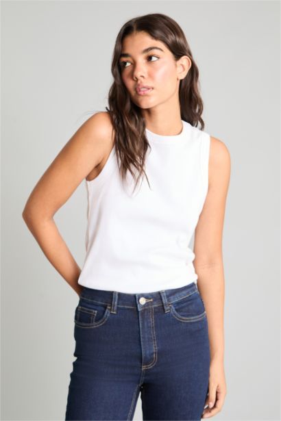 Slim Fit Basic Camisole Crew Neck Tank Top