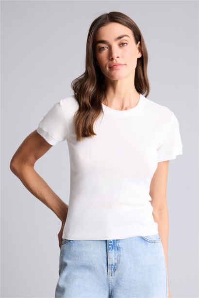 Woman Short Sleeve T-Shirt