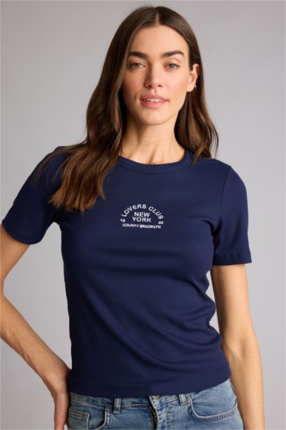 Slım Fıt Nakışlı Fitilli Kaşkorse Tişört