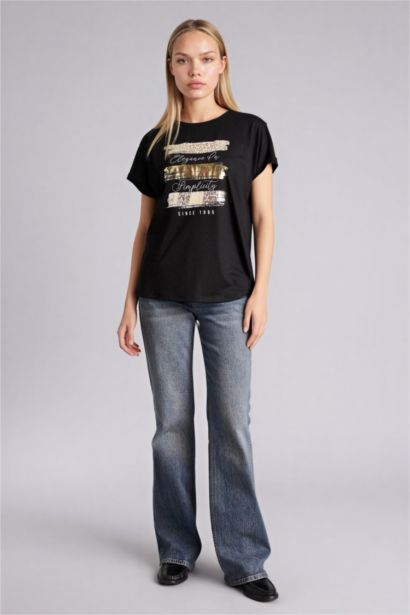 Футболка Relax Fit с круглым вырезом принтом и коротким рукавом