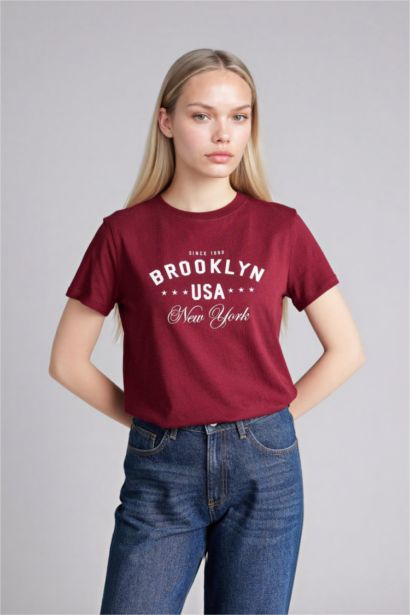 Woman Short Sleeve T-Shirt