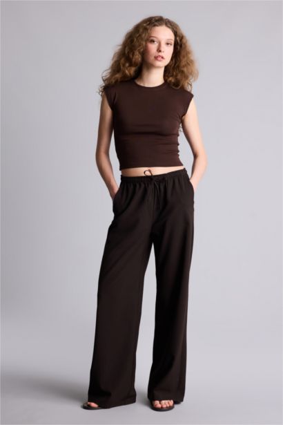 بنطلون وايد ليج برجل واسع بجيب وخصر عادي