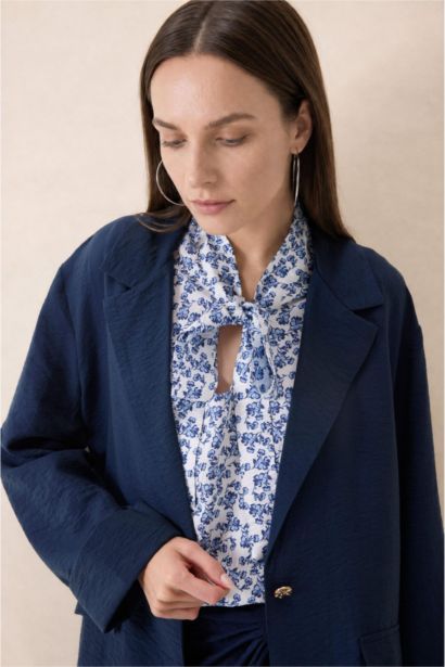 Regular Fit Pocketed Blazer