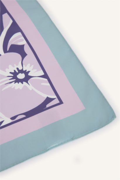 Çiçek Desenli Saten Fular