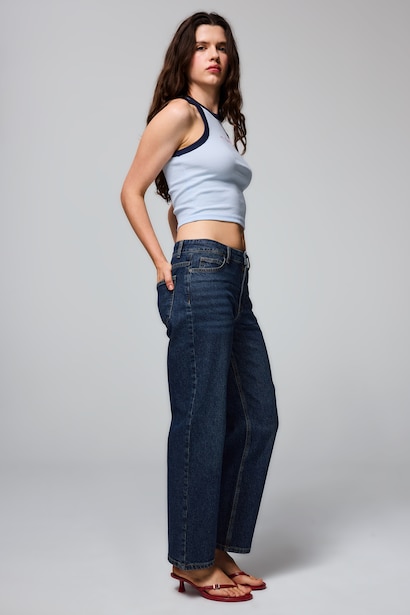 Comfort Straight Regular Waist Washed Jeans