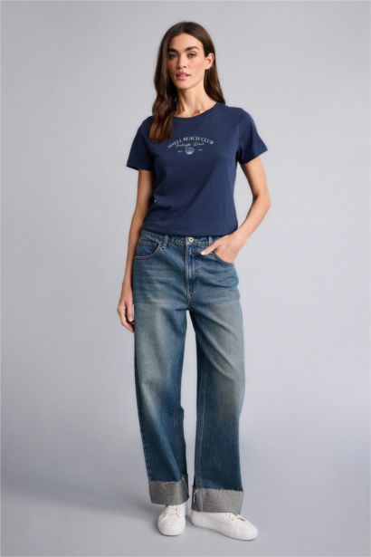 Трикотажная футболка Regular Fit с круглым вырезом принтом-слоганом и коротким рукавом