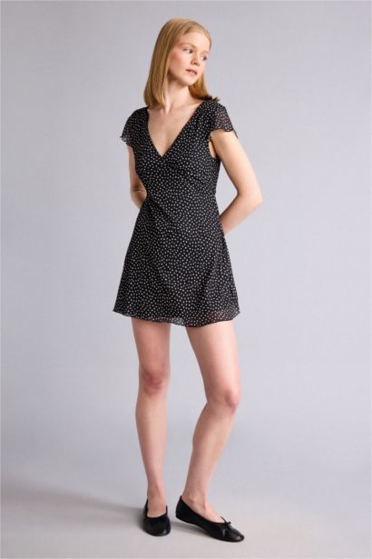 Puantiyeli Kısa Kollu Mini Elbise