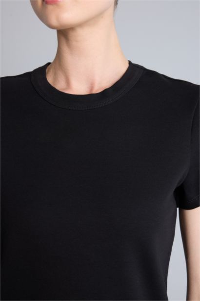 Standard Fit Cotton Short Sleeve T-Shirt