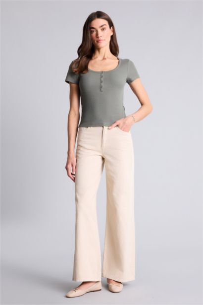 Woman Short Sleeve T-Shirt