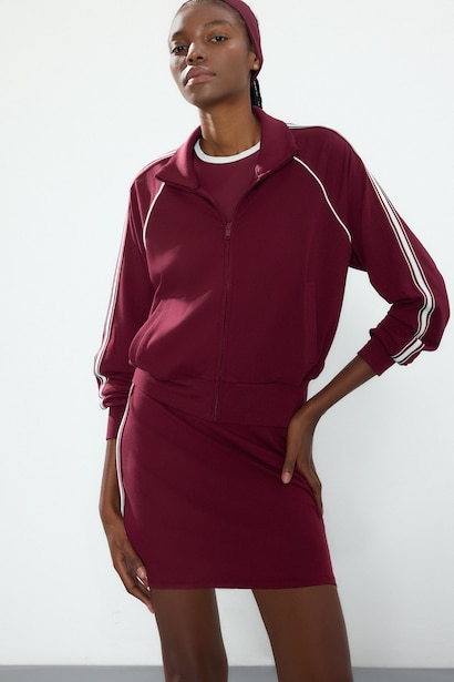 Standard Fit High Neck Zippered Sports Hoodie