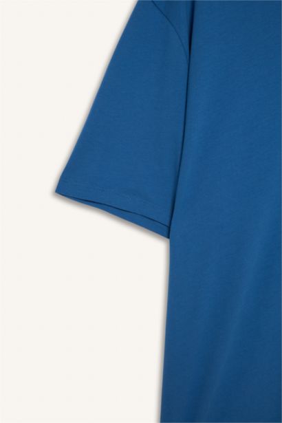 Man Short Sleeve T-Shirt