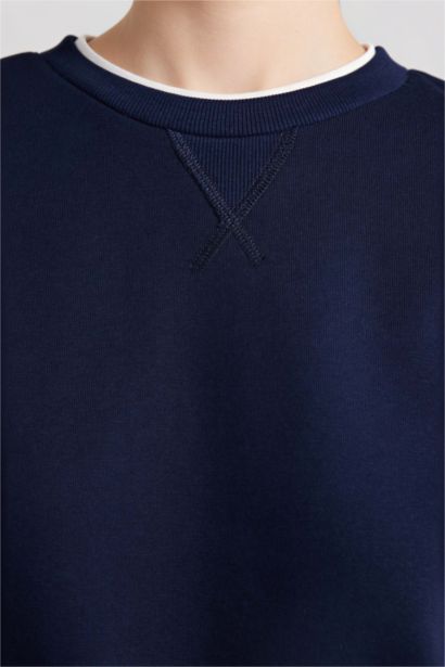 Relax Fit Basic Sweatshirt