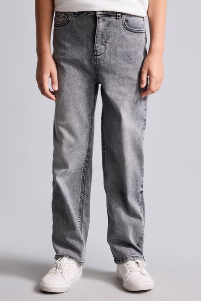 Loose Fit Jeans
