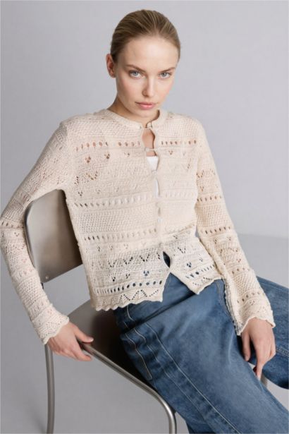 Regular Fıt Yuvarlak Yaka Triko Hırka