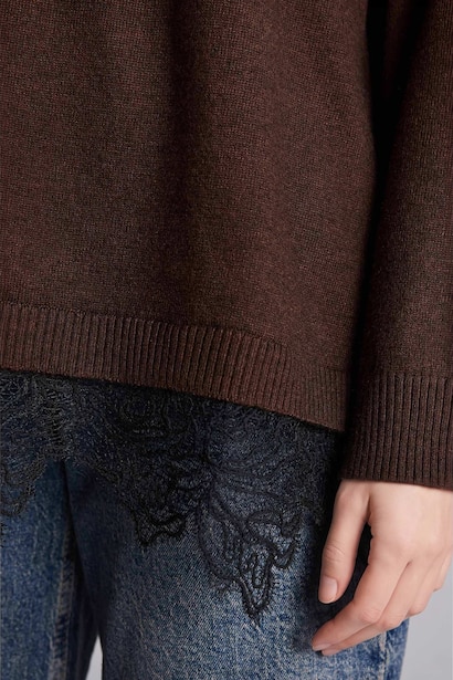Pull en maille à col rond Coupe décontractée