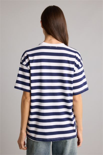 Oversıze Çizgili Tişört