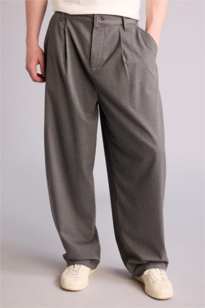 Klasik Kesim Geniş Paça Pantolon