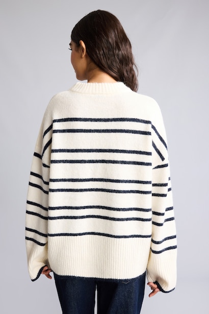 Oversize Yarım Balıkçı Yaka Çizgili Kazak