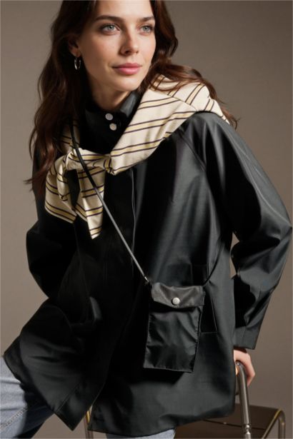 Loose Fit Trenchcoat