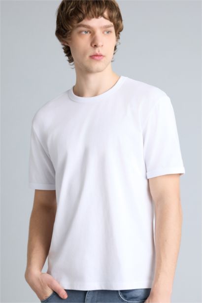 Regular Fıt Kısa Kollu Tişört