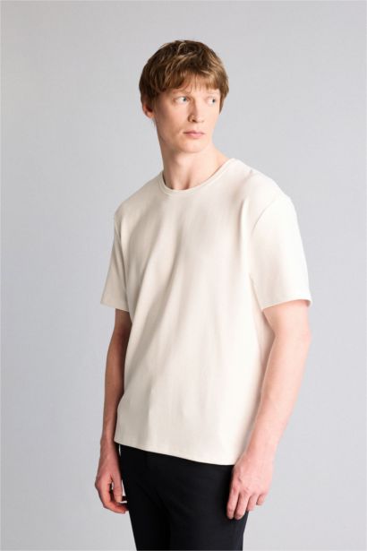 Kısa Kollu Tişört