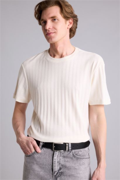 Regular Fıt Kısa Kollu Tişört