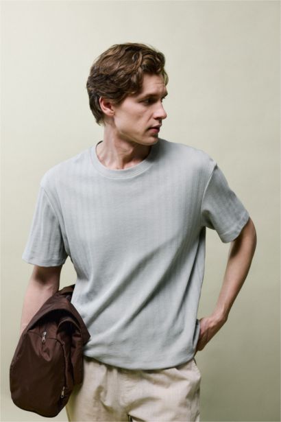 تيشيرت نص ردن قصة عادية