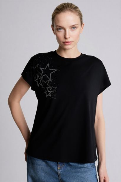 Bisiklet Yaka Taş Baskılı Kısa Kollu Tişört