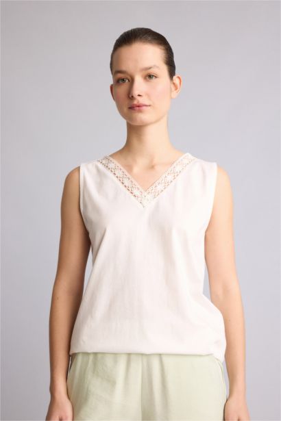 Relax Fıt V Yaka Atlet