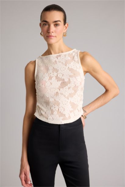 Slım Fıt Kayık Yaka Dantel Atlet