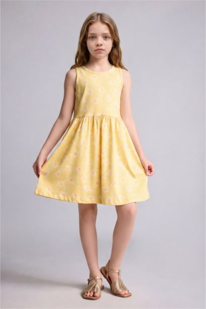 Regular Fit Sleeveless Knitted Dress