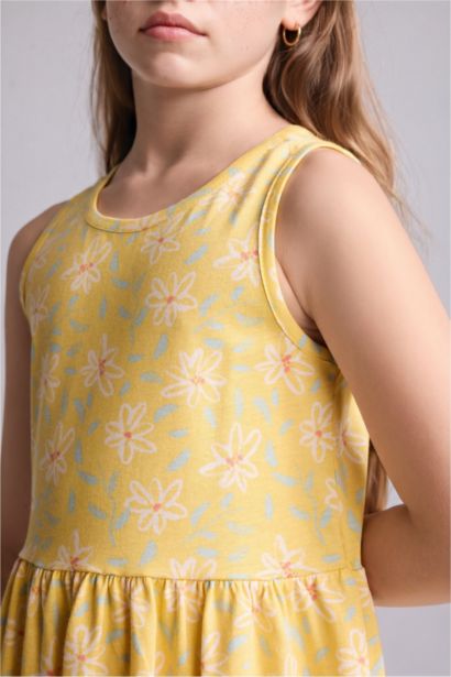 Regular Fit Sleeveless Knitted Dress