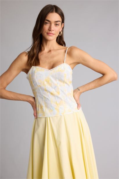 Fıtted V Yaka Floral Poplin Kolsuz Bluz