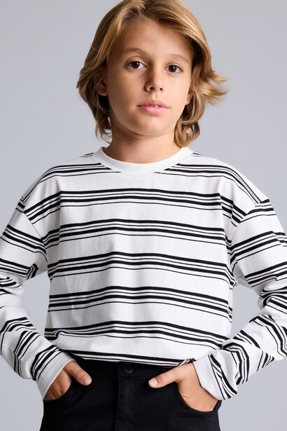 T-shirt oversize rayé à manches longues et col rond 100% coton pour garçon