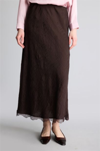 A Kesim Akışkan Kumaş Maxi Etek