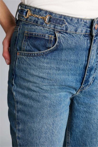 Afra x Defacto Crop Flare Fit Regular Waist Jeans