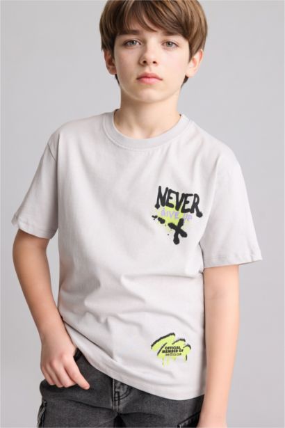 New Regular Fit Printed Short Sleeve T-Shirt