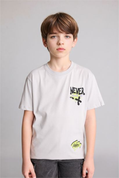 New Regular Fit Printed Short Sleeve T-Shirt