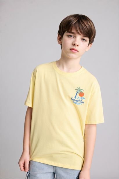 New Regular Fit Printed Short Sleeve T-Shirt