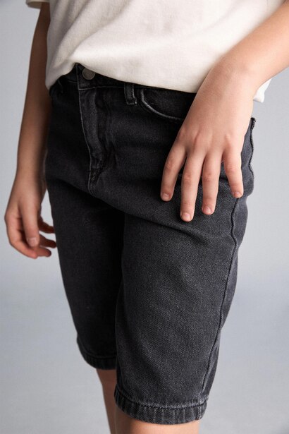 Short en jean Coupe régulière pour garçon