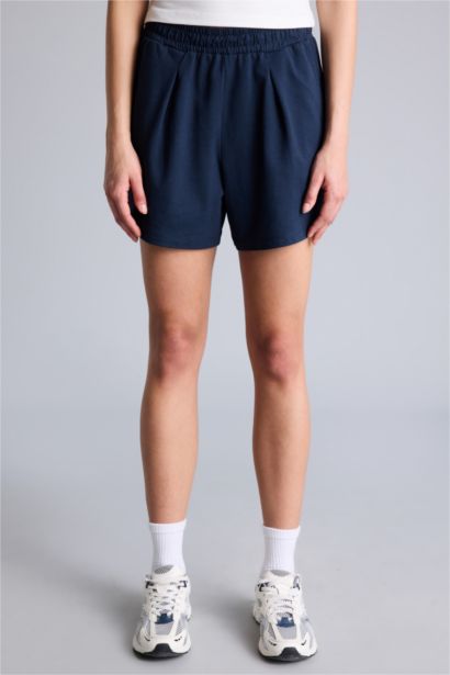 Standard Fit Pique Short Leg Shorts
