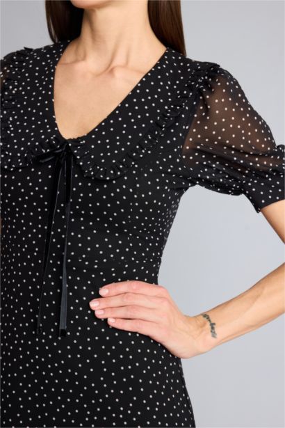Afra x Defacto V Yaka Puantiye Şifon  Mini Elbise
