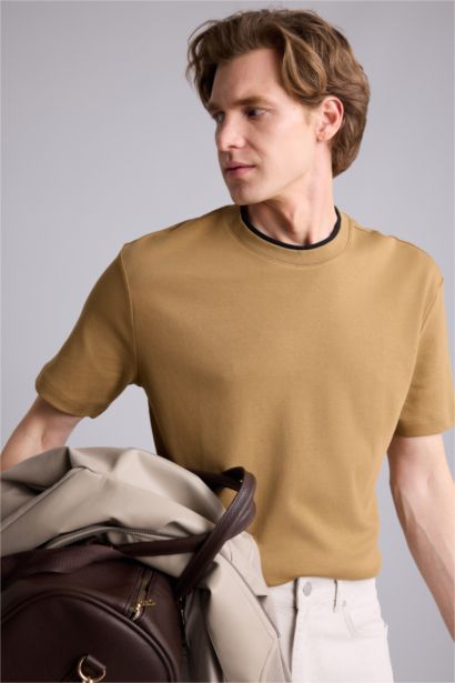 Kısa Kollu Tişört