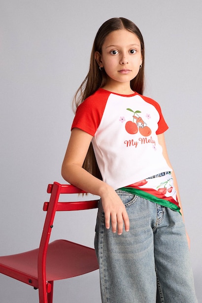 Girl Slim Fit Crew Neck Short Sleeve T-Shirt